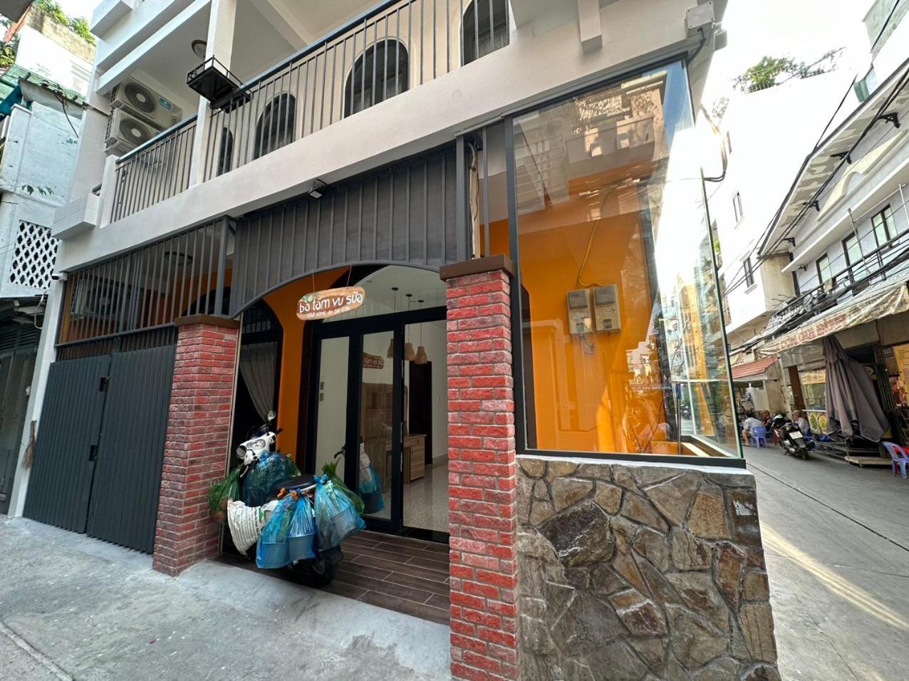 Ba Tam Vu Sua Homestay Ho Chi Minh City Bagian luar foto